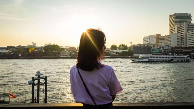 Bangkok: Thai School Uniform Tour - The Sum Up: Who Is This Tour Best For?