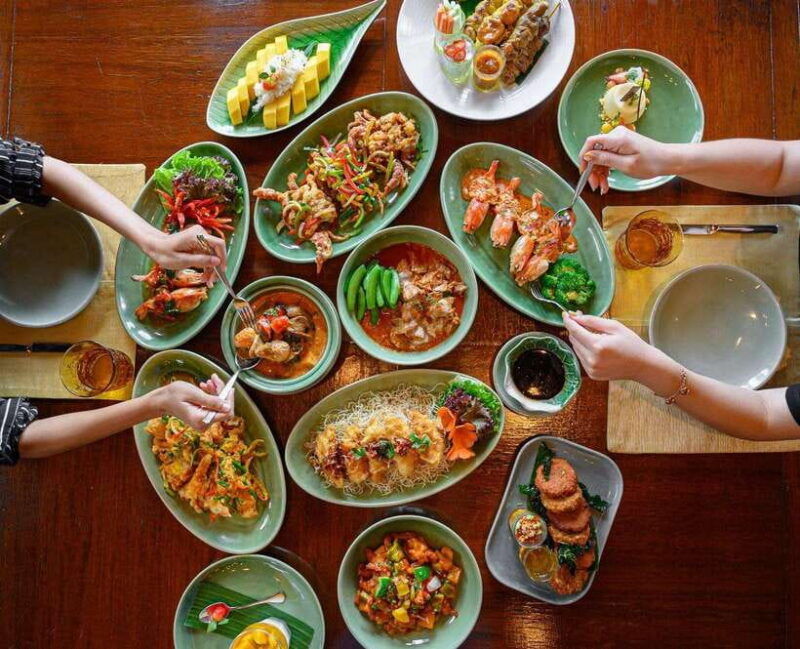 bangkok-thara-thong-royal-orchid-sheraton-fb-packages