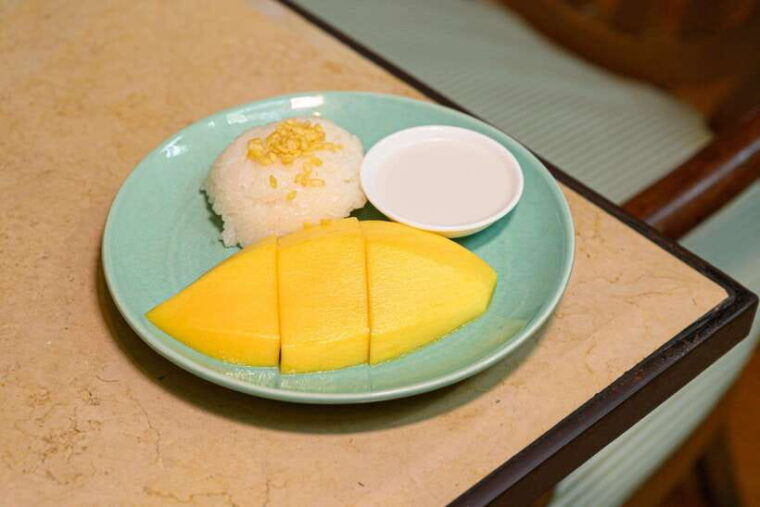 bangkok-the-dining-room-at-grand-hyatt-erawan-fb-packages