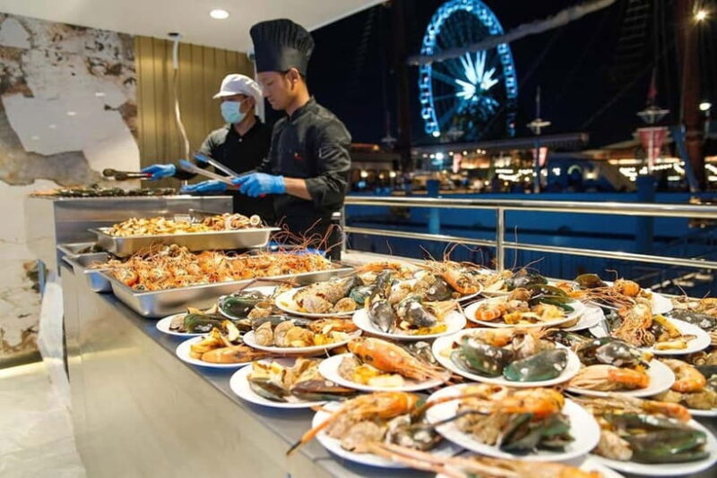 Bangkok: The Planet Dinner Cruise - Review Highlights Based on Passengers’ Feedback