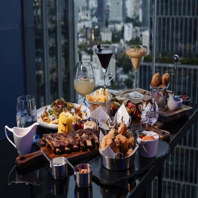 Bangkok: The Vue Bar Rooftop at Mercure Bangkok Sukhumvit 24 - Introduction