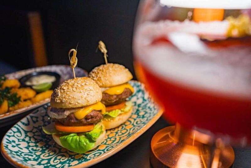 bangkok-threesixty-jazz-lounge-at-millennium-hilton