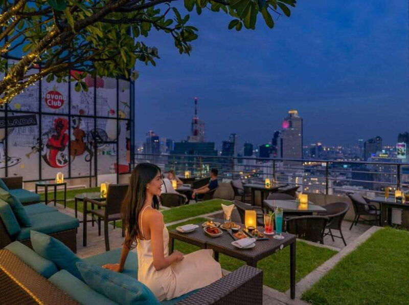 bangkok-threesixty-rooftop-bar-at-millennium-hilton