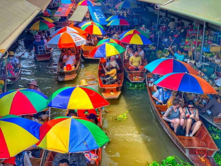 bangkok-train-market-floating-market-with-boat-ride