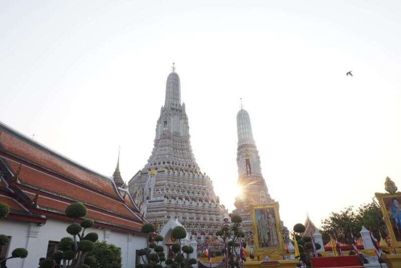 bangkok-wat-pho-and-wat-arun-guided-walking-tour-2-hours