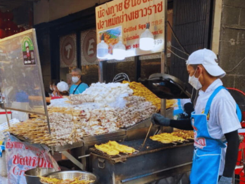 bangkok-wat-phra-kaew-wat-arun-and-chinatown-tour