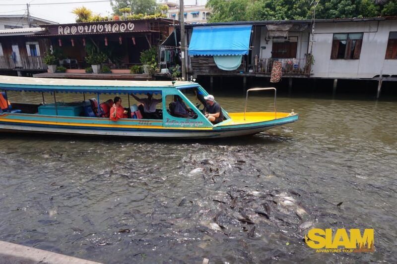 bangkok-yai-local-canal-tour-with-longtail-boat