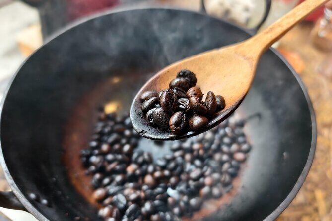 Bangkok's Hidden Island Bike, Pottery and Coffee Cultural Tour - A Deep Dive into the Ko Kret Experience