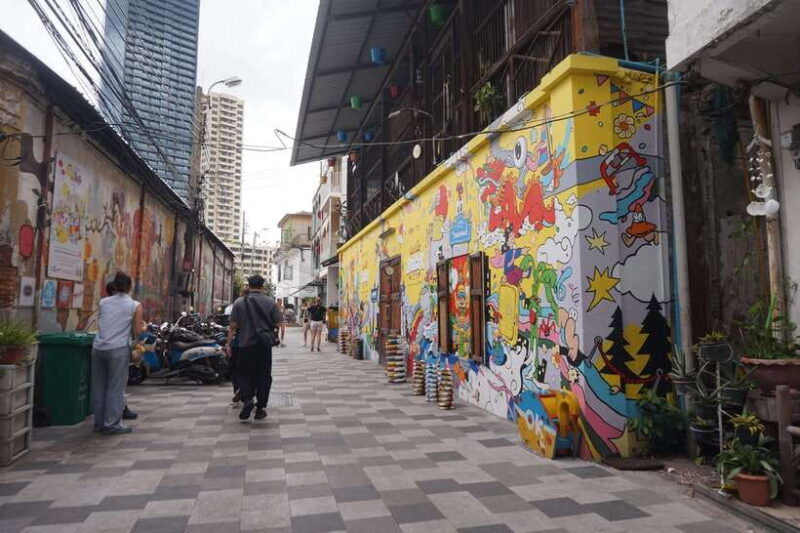 bangkoks-local-hidden-sightseeing-walking-tour-food-tour