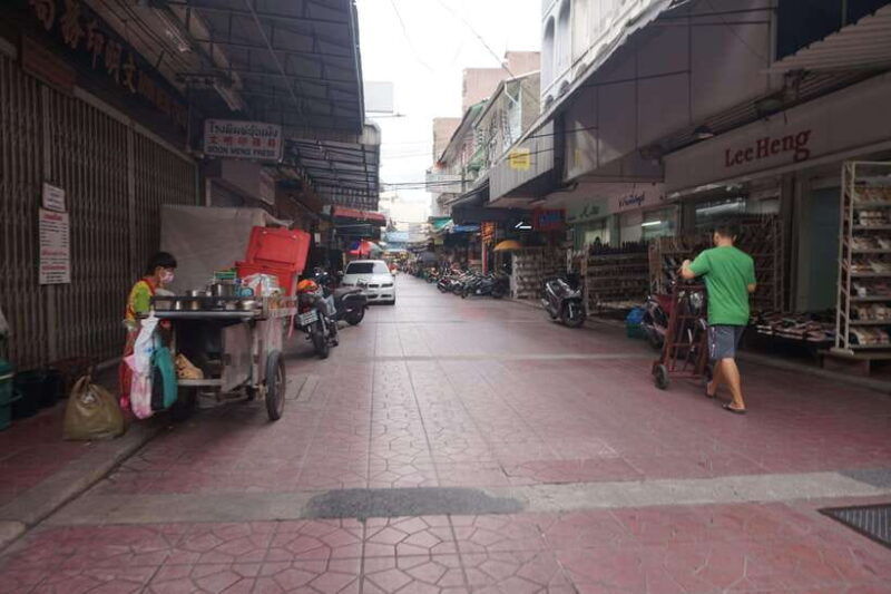bangkoks-local-hidden-sightseeing-walking-tour-food-tour