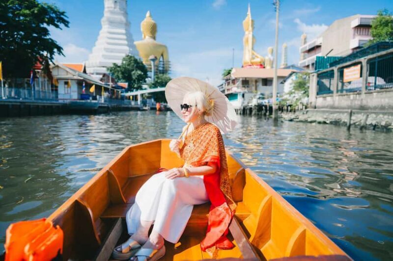 Bangkok:Thai costume with Long tail boat photoshoot - Authenticity and Value