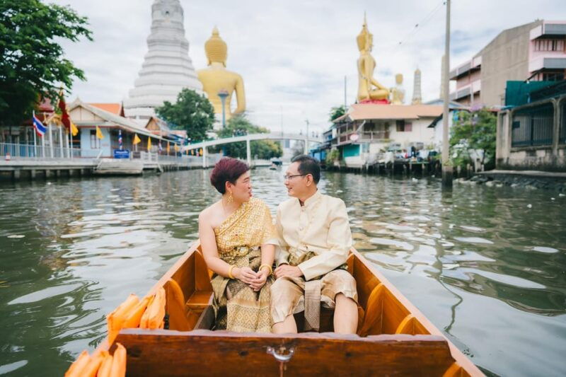 bangkokthai-costume-with-long-tail-boat-photoshoot