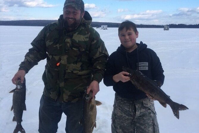 bangor-maine-icefishing-experience
