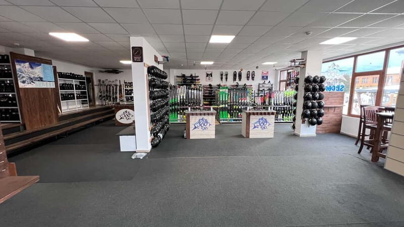 Bansko: Ski and Snowboard equipment rental - What’s Included and What to Consider
