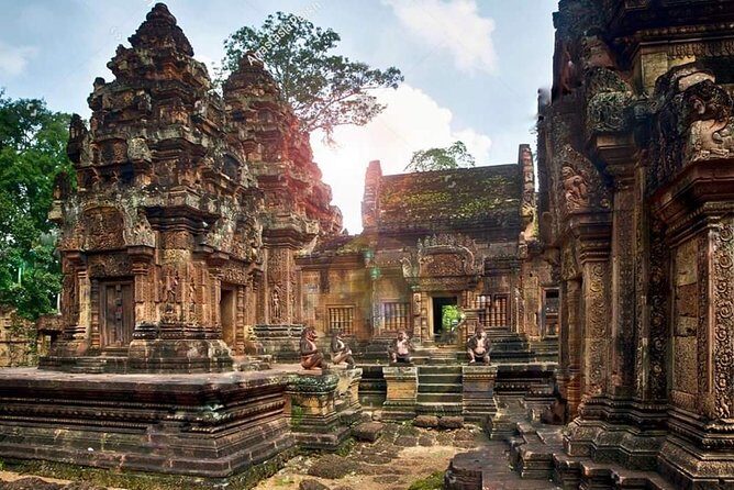 Banteay Srei Backcountry Tour -Join-In-Tour - Stop 1: Banteay Srei