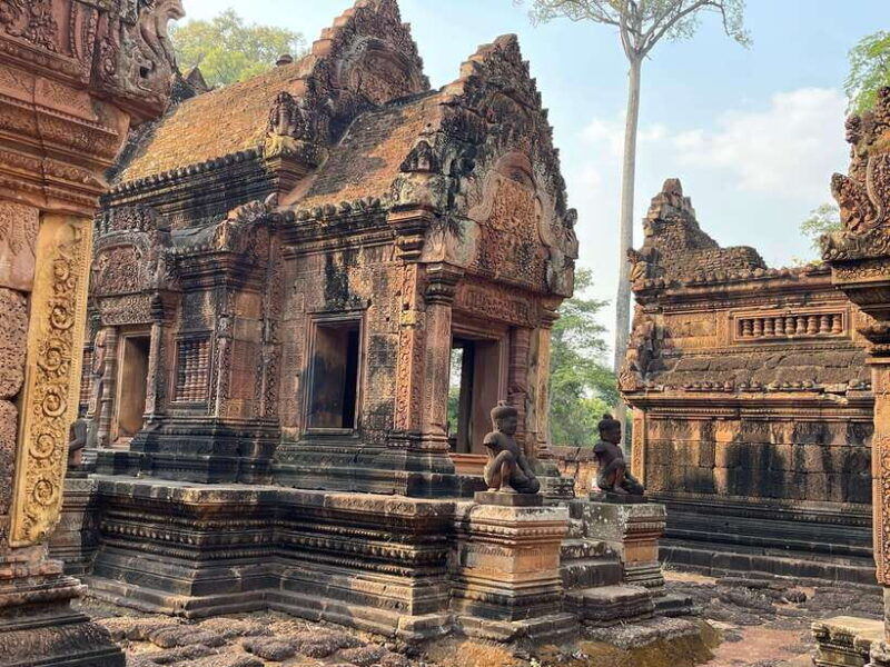 banteay-srei-kulen-waterfall-beng-mealea-small-group-tour