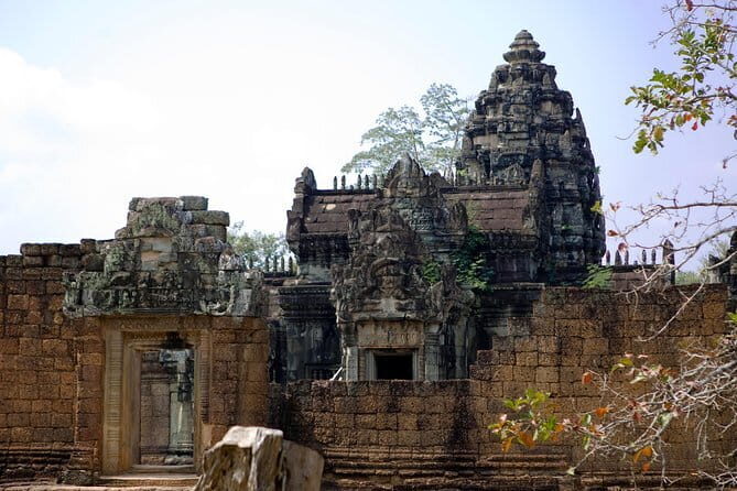 Banteay Srei & The Grand Circuit Tour - Exploring the Temples of Siem Reap: The Heart of the Grand Circuit Tour