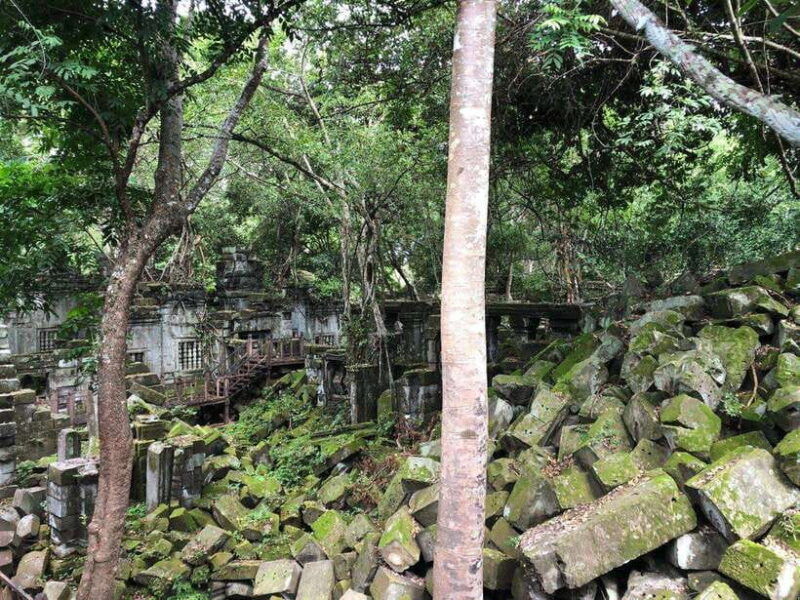 banteay-srey-beng-mealea-kompong-phluk-with-spanish-guide