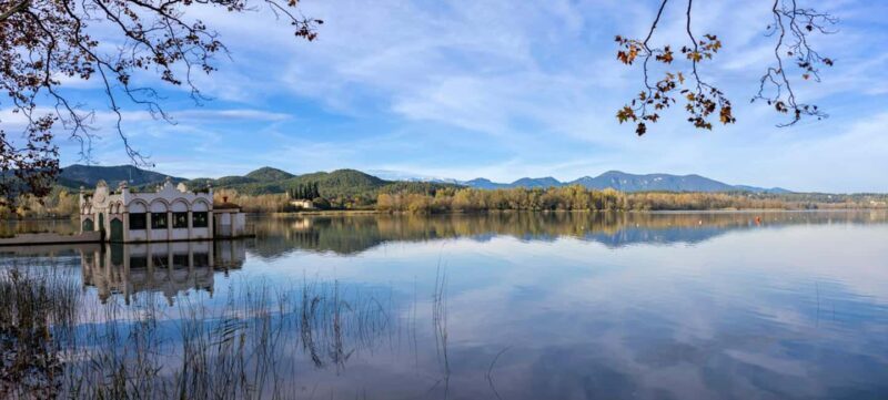 Banyoles: Historical Tour with Tapas Tasting - Who Would Enjoy This Tour?