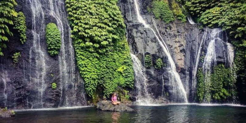 banyumala-waterfall-trek-bedugul-and-lake-beratan-tour