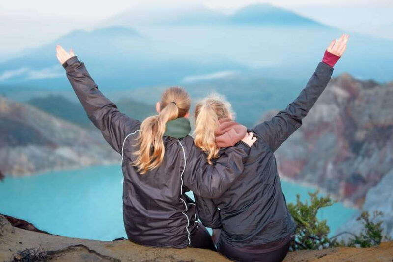 banyuwangi-bali-ijen-crater-bluefire-experience