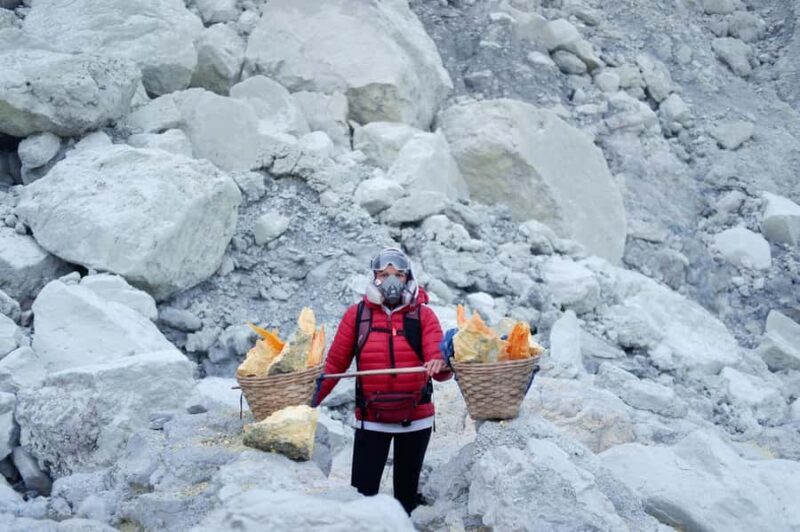 Banyuwangi: Ijen Blue Fire Hike & Licin Village Breakfast - The Magic of the Midnight Hike to Ijen