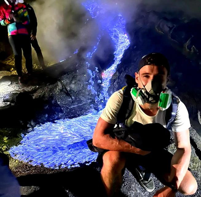 banyuwangi-ijen-blue-fire-tour-with-transfer-services