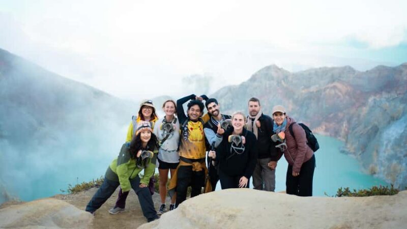 Banyuwangi: Ijen Volcano Trip With Experienced Guide - Key Points