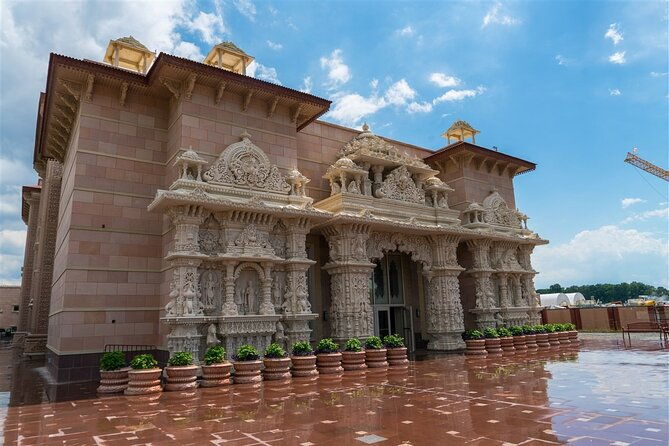 baps-shri-swaminarayan-mandirlongwood-gardens-1-day-tour-from-ny