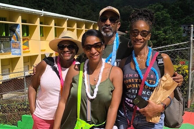 bar-hopping-and-grenadian-rum-tasting-tour