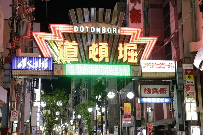 bar-hopping-create-lasting-memories-with-tomodachi-guides-2