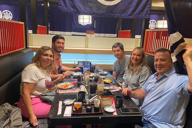 bar-hopping-create-lasting-memories-with-tomodachi-guides-2