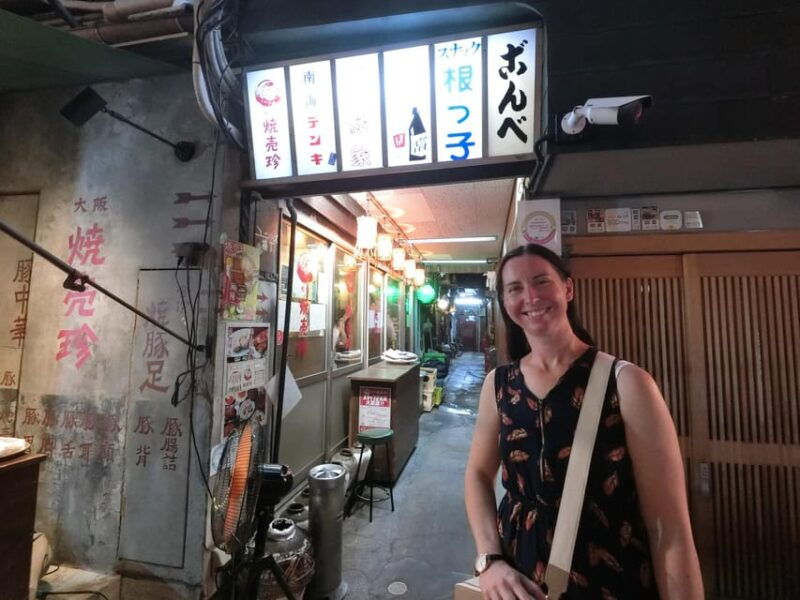 bar-hopping-create-lasting-memories-with-tomodachi-guides