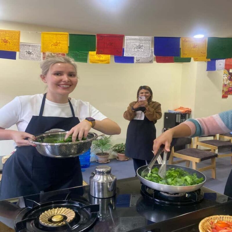 Bara Making Class Led By Local Women - Key Points