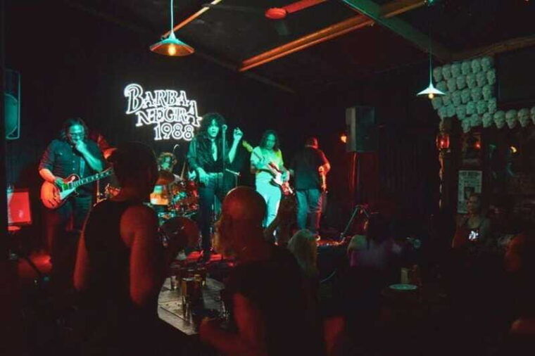 barba-negra-live-rock-music-show