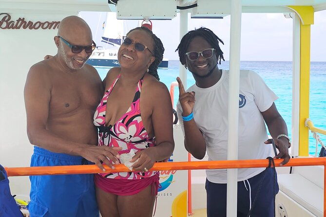 barbados-glass-bottom-boat-cruise-and-snorkeling