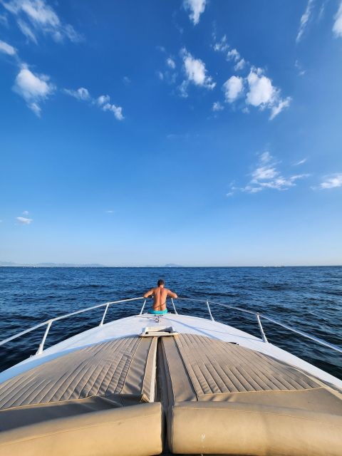 barbecue-on-boat-meat-option-napoli-seaview