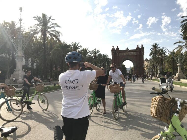 barcelona-1-5-hour-sightseeing-tour-by-electric-bike