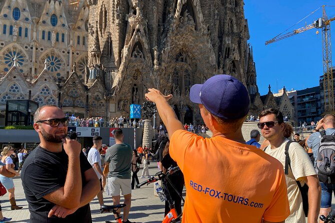 barcelona-15-best-sights-with-local-guide-on-bike-e-bike