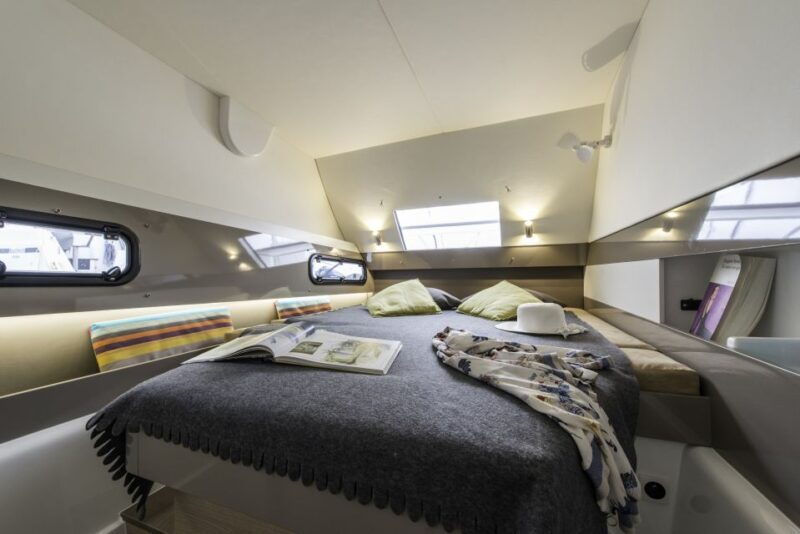 barcelona-2-3-4-hrs-private-catamaran-sailing-up-32-guests