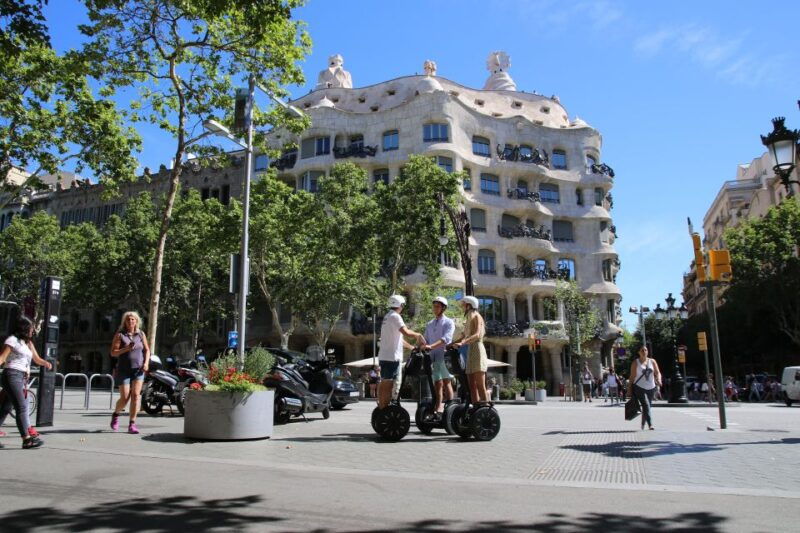 barcelona-2-5-hour-gaudi-segway-tour