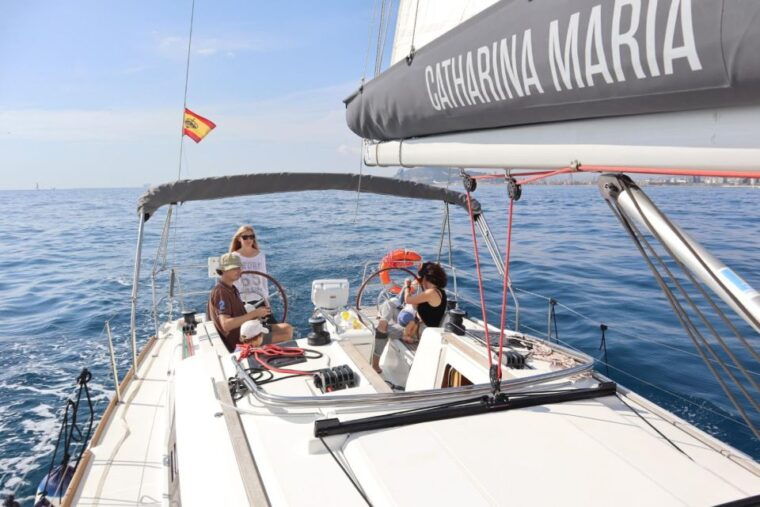 barcelona-2-hour-sailboat-tour-with-paddle-boarding