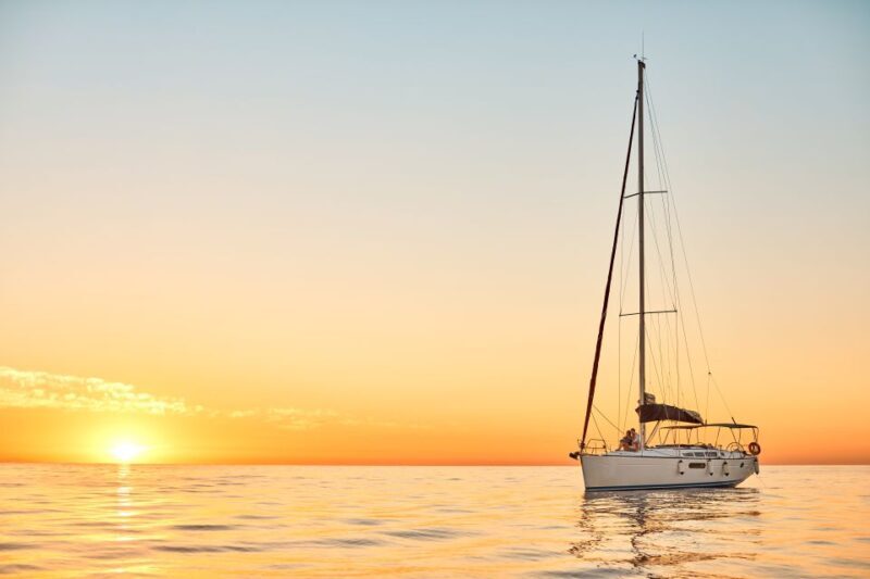 Barcelona: 2-Hour Sunset Sailboat Trip - Practical Details & Tips