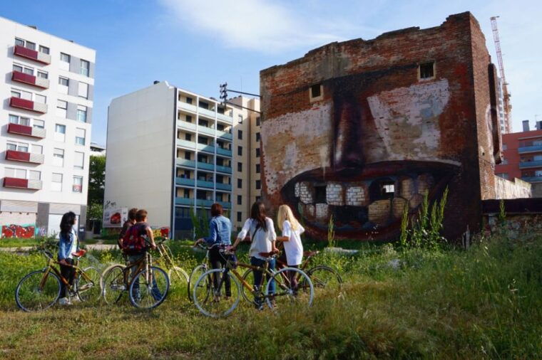 barcelona-3-5-hour-street-art-tour-by-bamboo-bike