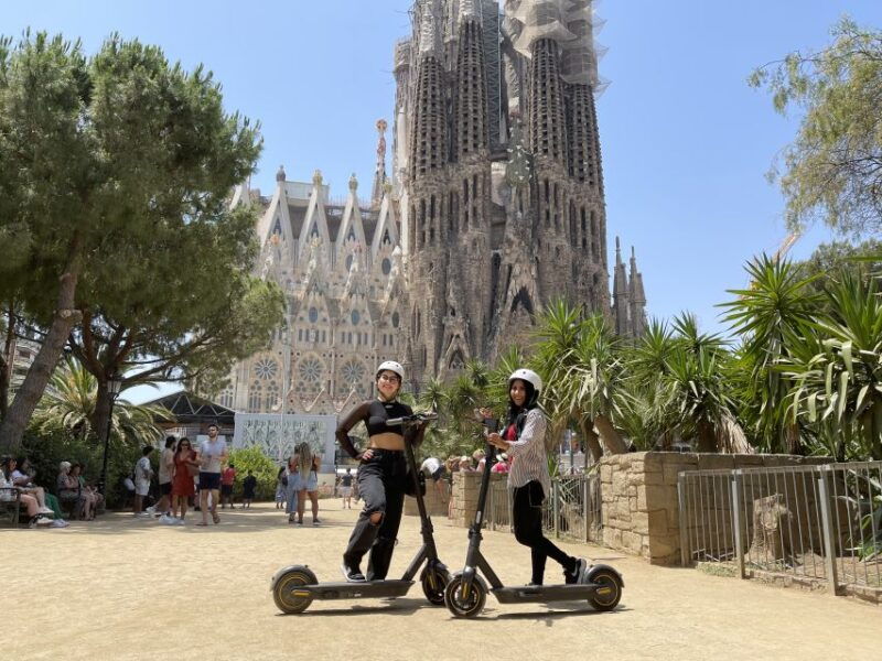 barcelona-3-hour-sagrada-familia-escooter-tour
