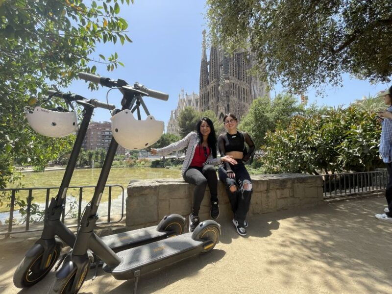 barcelona-3-hour-sagrada-familia-escooter-tour