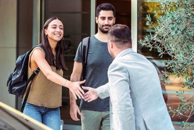 barcelona-airport-cruise-port-or-hotel-private-transfer-2