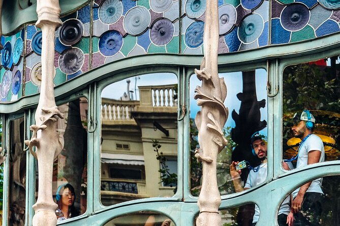 barcelona-architecture-walking-tour-with-casa-batllo-upgrade