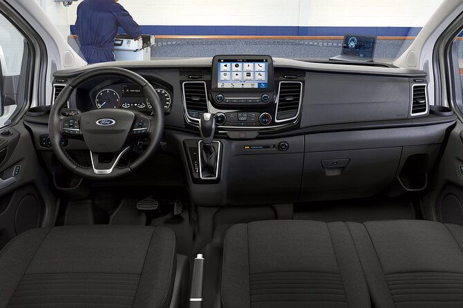 barcelona-arrival-private-transfer-to-tarragona-salou-cambirlls