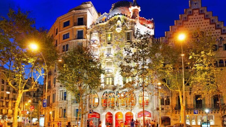 barcelona-audioguide-travelmate-app-for-your-smartphone